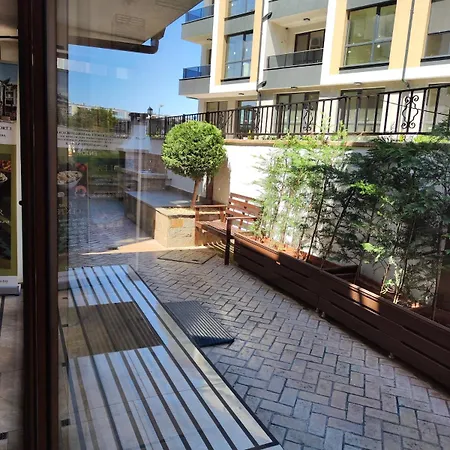 Apartament Violeta - With Sea View In 1st Line Sarafowo Burgas City