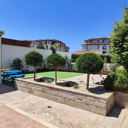 Violeta - With Sea View In 1st Line Sarafowo Apartment