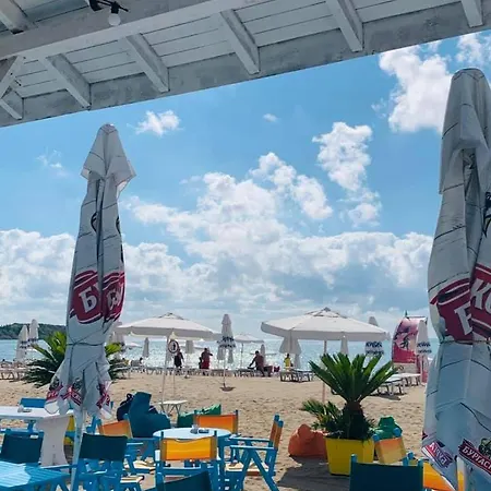 Violeta - With Sea View In 1st Line Sarafowo Apartament Burgas City