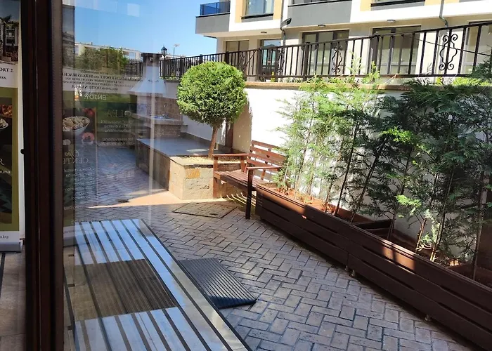 Appartement Violeta - With Sea View In 1st Line Sarafowo Burgas Stad